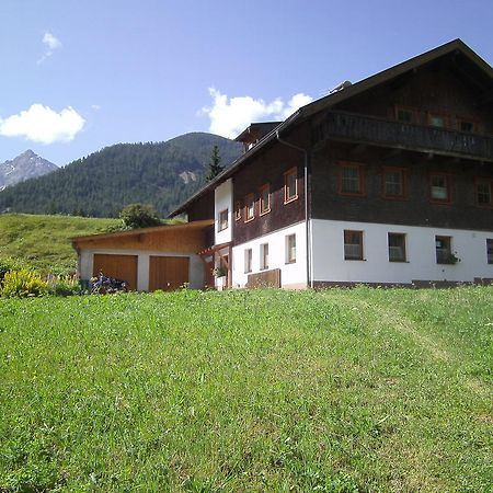 Ferienwohnung Gapp Elbigenalp Exterior foto