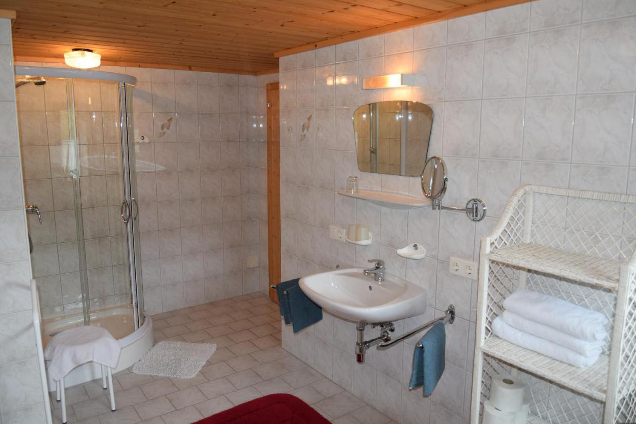 Ferienwohnung Gapp Elbigenalp Exterior foto