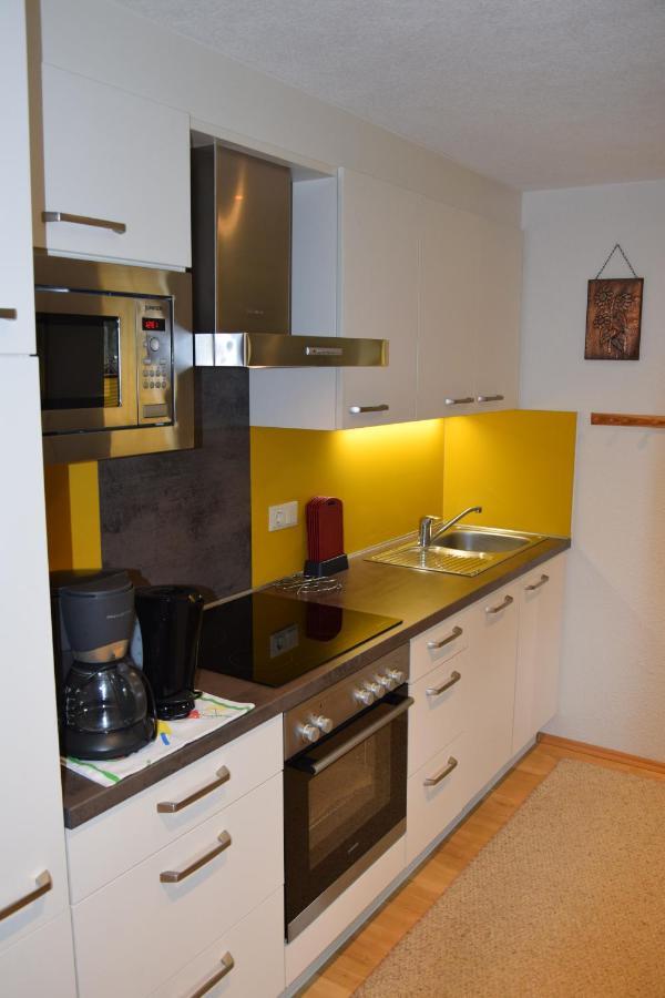 Ferienwohnung Gapp Elbigenalp Exterior foto